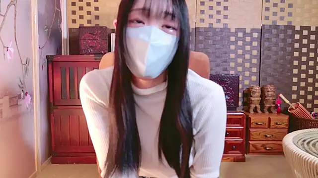 Snapshot of chan_yuma_tan chatting on January 12, 2025, 10:23 am chan yuma tan online show from January 12, 2025, 10:23 am