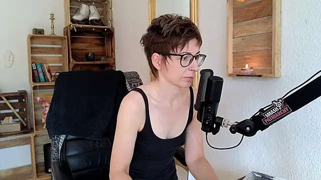 secretly naked online show from September 11, 2025, 9:20 am