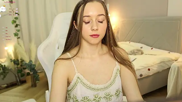 Snapshot of _Pretty_Doll_ chatting on March 10, 2025, 7:07 pm Pretty Doll online show from March 10, 2025, 7:07 pm