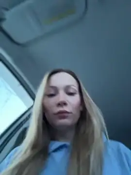 LavenderHot online show from January 8, 2026, 2:47 am