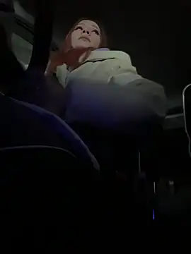 LavenderHot online show from February 5, 2026, 2:38 am