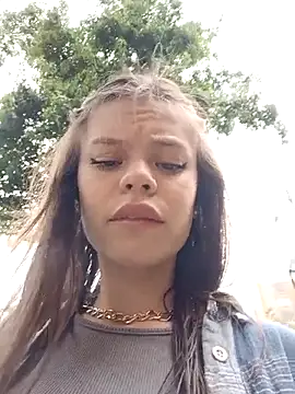 Violeta 12- online show from December 20, 2025, 4:36 pm