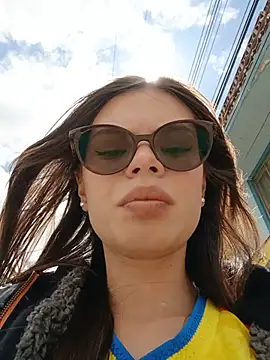 Snapshot of Violeta_12- chatting on June 27, 2026, 5:51 pm Violeta 12- online show from June 27, 2026, 5:51 pm