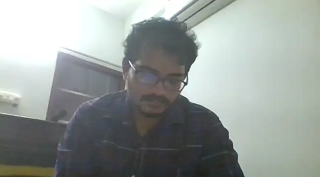 Snapshot of naughtymike0007 chatting on January 1, 2025, 8:35 am naughtymike0007 online show from January 1, 2025, 8:35 am