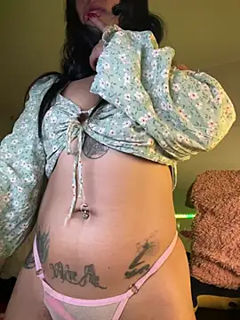 CieloTaylor online show from March 16, 2025, 11:57 pm