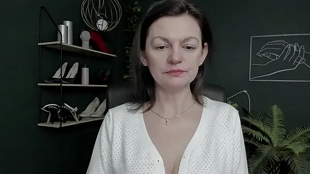 VivianWILD online show from February 28, 2026, 6:58 am