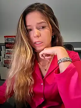 lucie mehott online show from October 9, 2025, 7:28 am