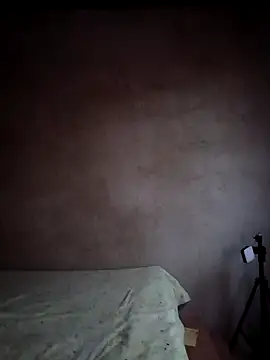 Snapshot of Giselabrunette25 chatting on September 11, 2025, 10:48 am Giselabrunette25 online show from September 11, 2025, 10:48 am