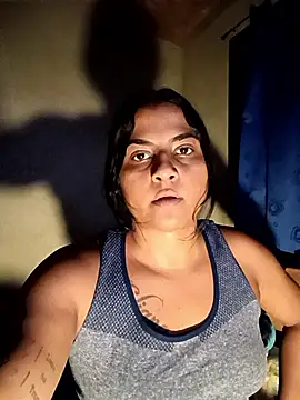 Snapshot of Giselabrunette25 chatting on September 18, 2025, 4:14 am Giselabrunette25 online show from September 18, 2025, 4:14 am