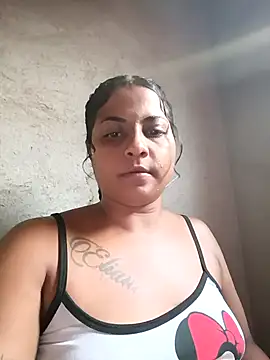 Snapshot of Giselabrunette25 chatting on October 16, 2025, 10:33 pm Giselabrunette25 online show from October 16, 2025, 10:33 pm