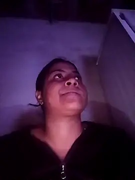 Giselabrunette25 online show from February 9, 2026, 1:20 am