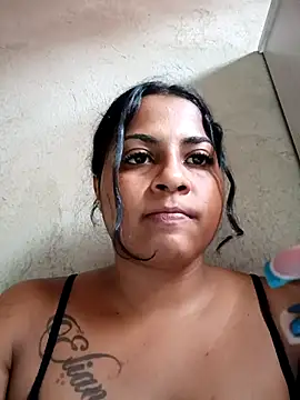 Giselabrunette25 online show from February 25, 2026, 5:55 pm