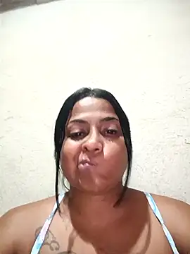 Giselabrunette25 online show from March 30, 2026, 1:28 am