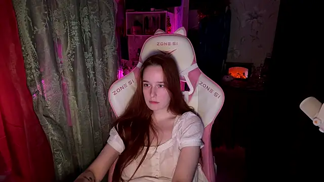 pearl princess  online show from November 11, 2025, 12:38 pm