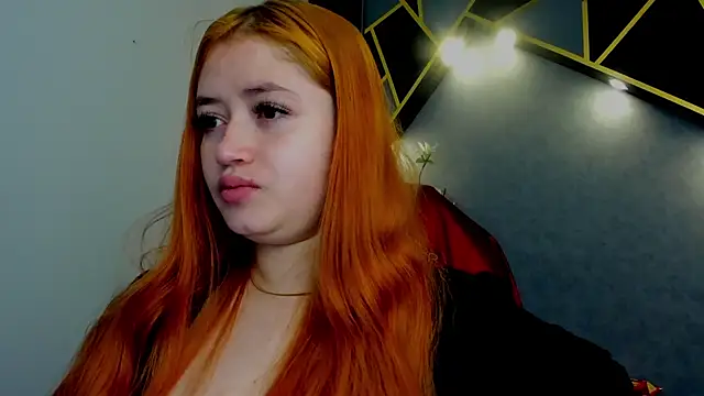 Snapshot of almma_shy chatting on January 27, 2025, 2:24 pm almma shy online show from January 27, 2025, 2:24 pm