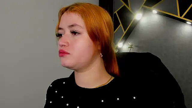 Snapshot of almma_shy chatting on January 30, 2025, 3:40 pm almma shy online show from January 30, 2025, 3:40 pm