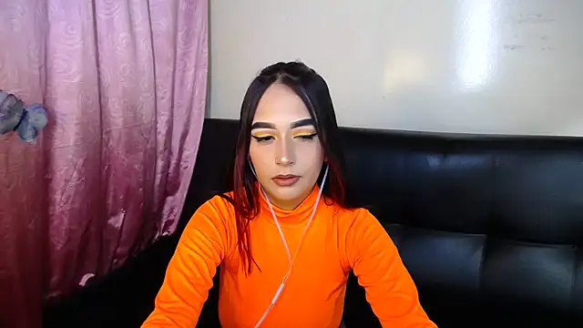 Annerainhoot online show from October 27, 2025, 1:42 am