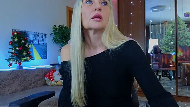 Snapshot of amelia_blondy chatting on January 5, 2025, 7:39 pm amelia blondy online show from January 5, 2025, 7:39 pm