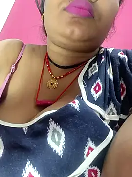 Snapshot of sexychutxxx7 chatting on February 12, 2026, 3:18 pm sexychutxxx7 online show from February 12, 2026, 3:18 pm