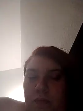 lolabun247 online show from December 31, 2024, 5:44 am