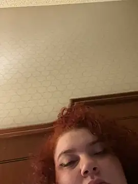 lolabun247 online show from January 28, 2025, 12:00 pm