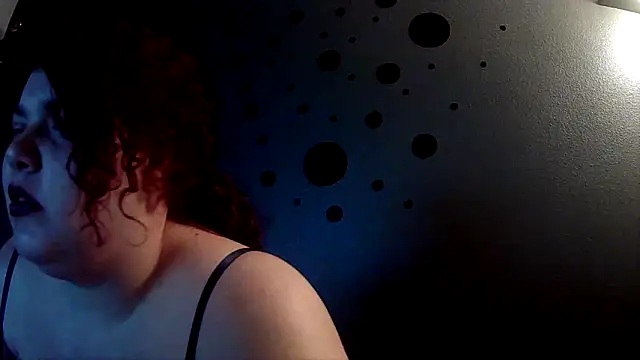 lolabun247 online show from September 10, 2025, 9:09 am