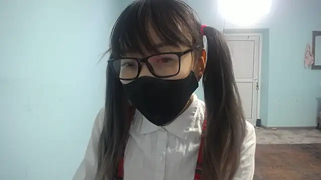 elllaaxx online show from October 16, 2025, 4:24 am