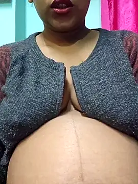 sexyindi couple online show from December 21, 2025, 6:42 am