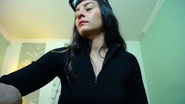 Naughty Kittenm online show from January 7, 2025, 2:30 pm
