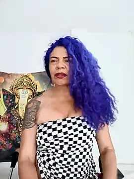 freyadevil333 online show from February 22, 2025, 11:03 pm