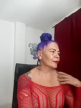 freyadevil333 online show from September 30, 2025, 11:48 am