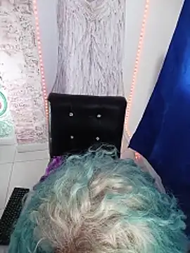 freyadevil333 online show from February 27, 2026, 1:44 pm