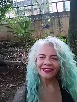 freyadevil333 online show from May 18, 2026, 10:32 am