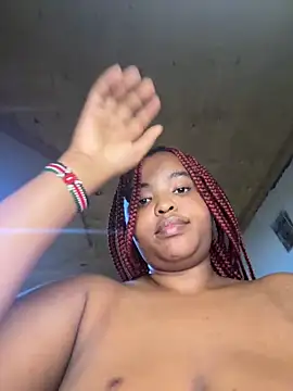 Linahlove online show from December 26, 2024, 8:11 pm