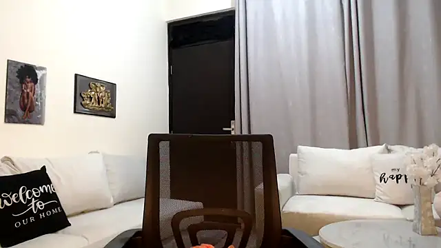 Horny princes online show from November 18, 2025, 5:12 am