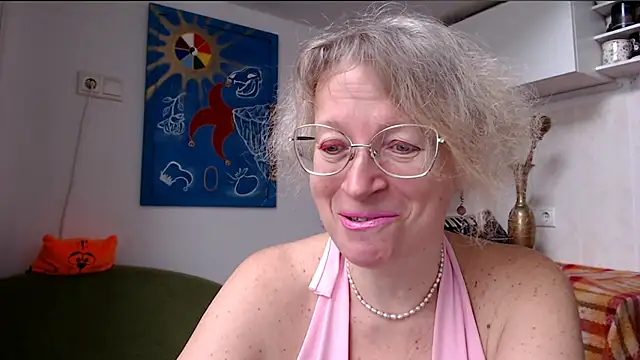 Snapshot of Zosya1111 chatting on January 25, 2025, 8:10 am Zosya1111 online show from January 25, 2025, 8:10 am