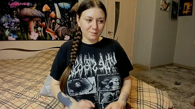 AlisaBacker online show from October 10, 2025, 3:55 pm