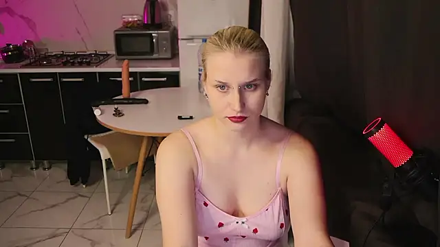 MertyXX online show from February 6, 2026, 10:24 pm