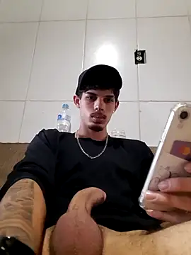 Snapshot of jaozinMg chatting on November 10, 2025, 5:23 pm jaozinMg online show from November 10, 2025, 5:23 pm