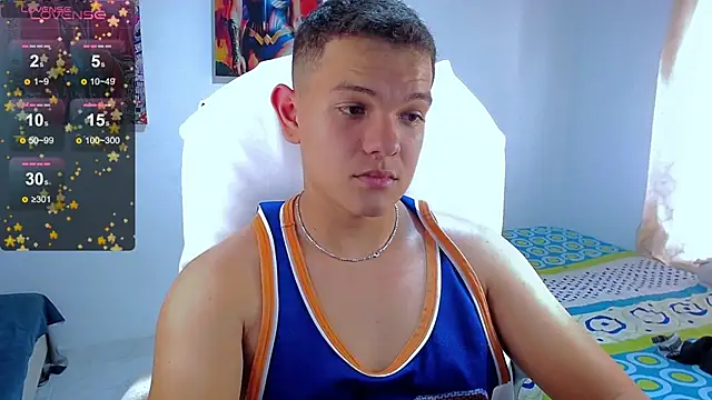 Snapshot of Dunkan_Kravitz chatting on January 4, 2025, 8:59 pm Dunkan Kravitz online show from January 4, 2025, 8:59 pm