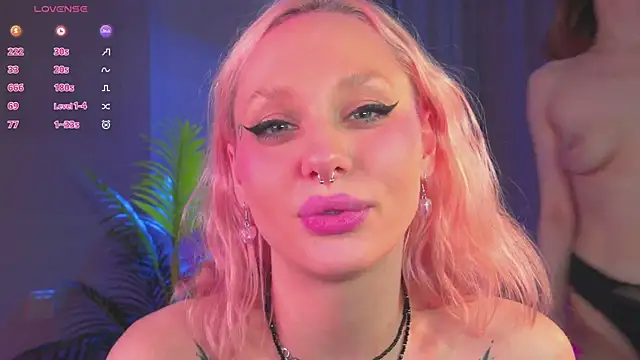 Snapshot of Kinky_Girls chatting on February 22, 2025, 8:31 pm Kinky Girls online show from February 22, 2025, 8:31 pm