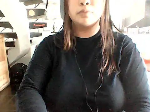 Snapshot of ArisaGonzalez chatting on December 14, 2024, 12:12 pm ArisaGonzalez online show from December 14, 2024, 12:12 pm