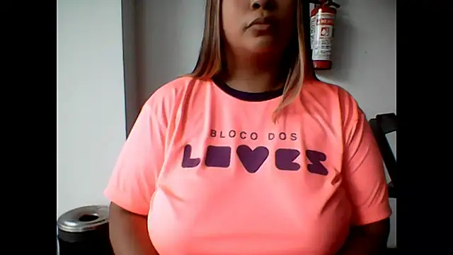 Snapshot of ArisaGonzalez chatting on March 14, 2025, 3:36 pm ArisaGonzalez online show from March 14, 2025, 3:36 pm