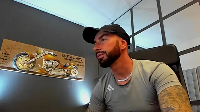 AronGrant online show from October 24, 2025, 9:17 am