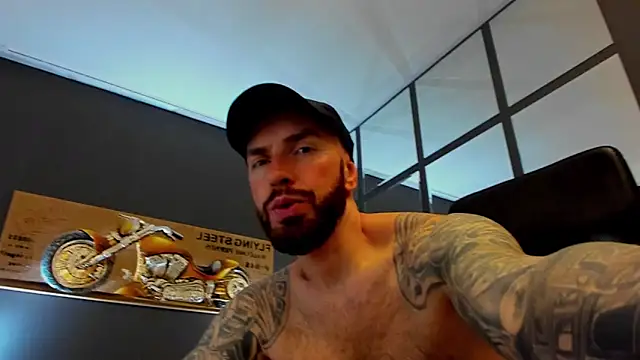 AronGrant online show from March 25, 2026, 10:43 am