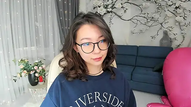 AgnieszkaBanana online show from February 24, 2026, 4:10 am