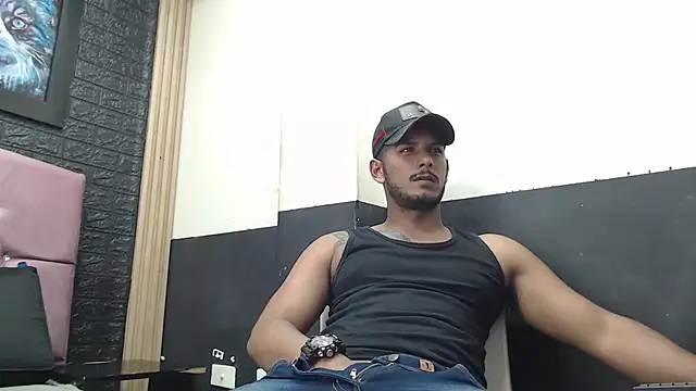 Snapshot of Chris_Dick23 chatting on October 7, 2025, 3:25 am Chris Dick23 online show from October 7, 2025, 3:25 am