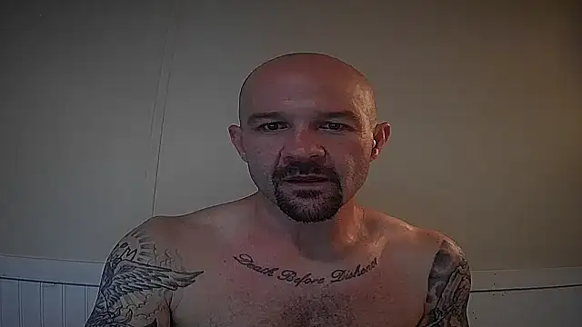 Snapshot of Kinkster615 chatting on June 12, 2026, 11:14 pm Kinkster615 online show from June 12, 2026, 11:14 pm