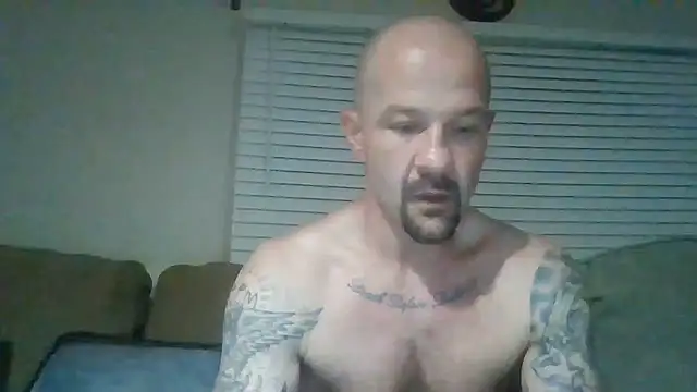 Snapshot of Kinkster615 chatting on June 14, 2026, 1:47 am Kinkster615 online show from June 14, 2026, 1:47 am