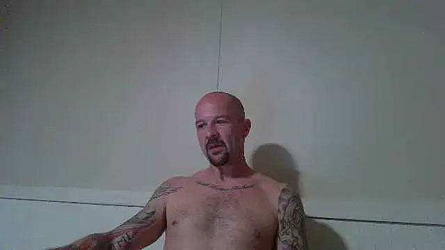 Snapshot of Kinkster615 chatting on June 17, 2026, 2:25 am Kinkster615 online show from June 17, 2026, 2:25 am